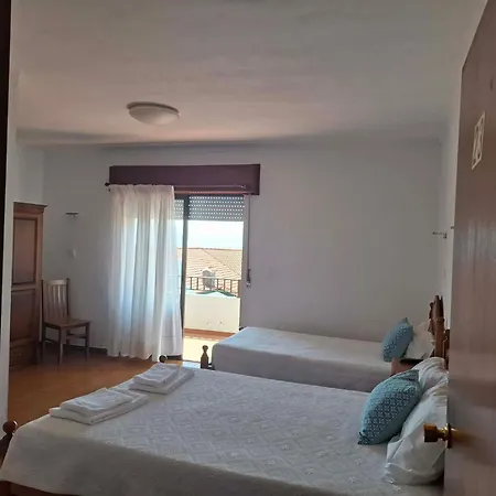 Affittacamere Residencia Livramento 3*