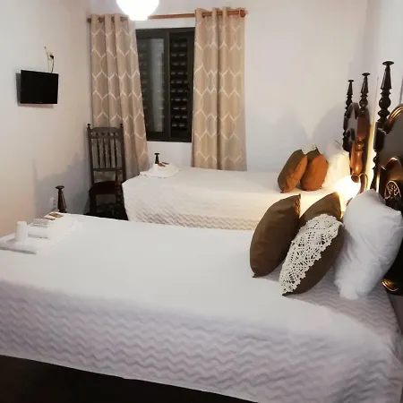 ゲストハウス Residencia Livramento ヴェーラス